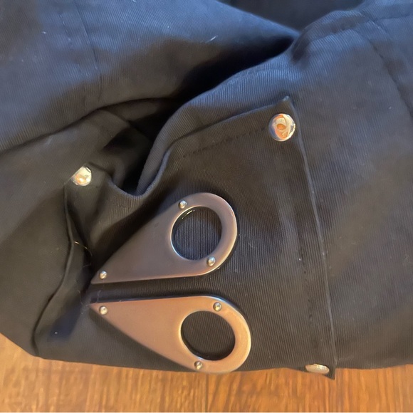 Authentic moose knuckle coat black - Picture 2 of 5